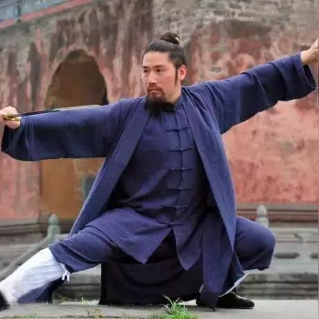 (诛仙介绍)探寻仙侠之美：揭秘《诛仙》背后的奇幻世界和磅礴传说