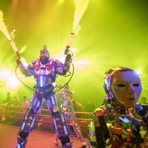 (飞车学院下载)无疑是最惊险刺激的飞车学院单机版，全新游戏玩法大揭秘